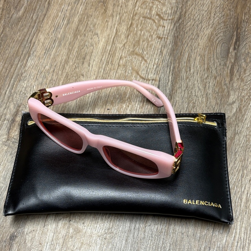 Balenciaga Light Pink Sunglasses with Black Case - Picture 10 of 11
